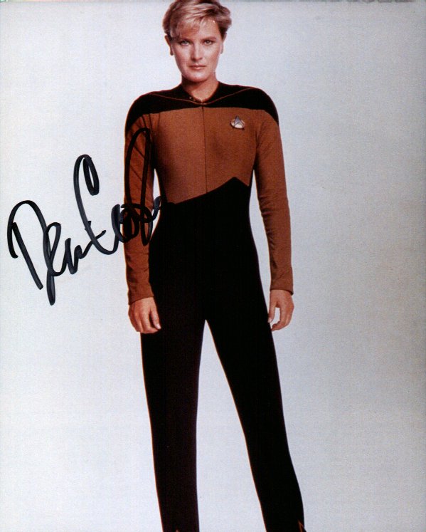 Denise Crosby She was hot as hell She was the toughgirl security chief on 